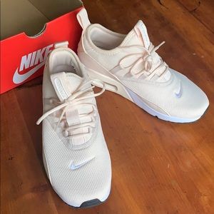 Nike Air Max Sneakers